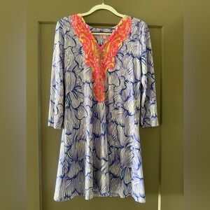 Lilly Pulitzer Beaded V-Neck Shift Dress – Medium